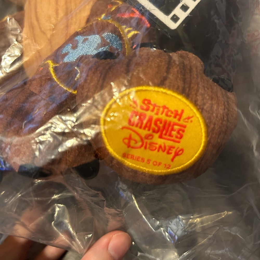 Stitch Crashes Disney Pinocchio plush 5/12 - Picture 5 of 7
